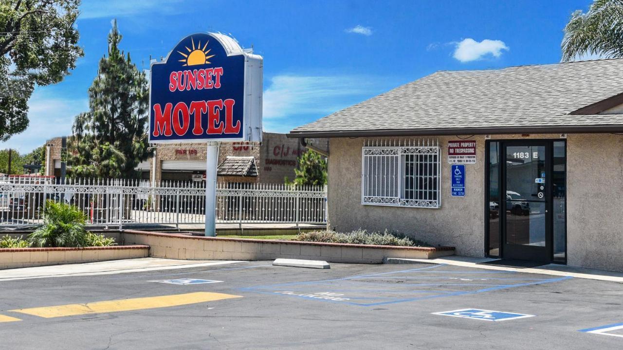 Sunset Motel Pomona Exterior photo